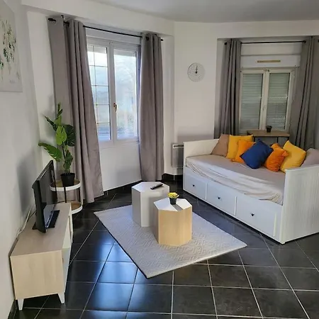 Au Paul B - Welcome In Διαμέρισμα